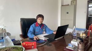 致敬最美的她！